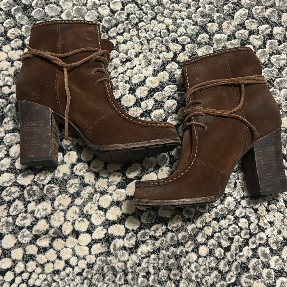 Frye Parker Moc Ankle Boots - Picture 2 of 4